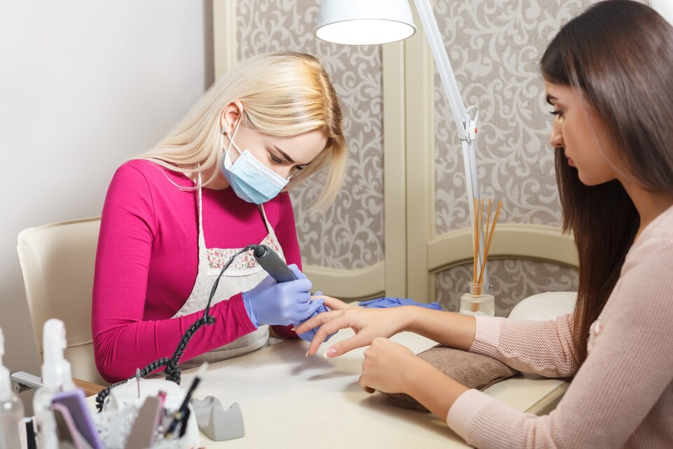 Emiralem Manikürcü